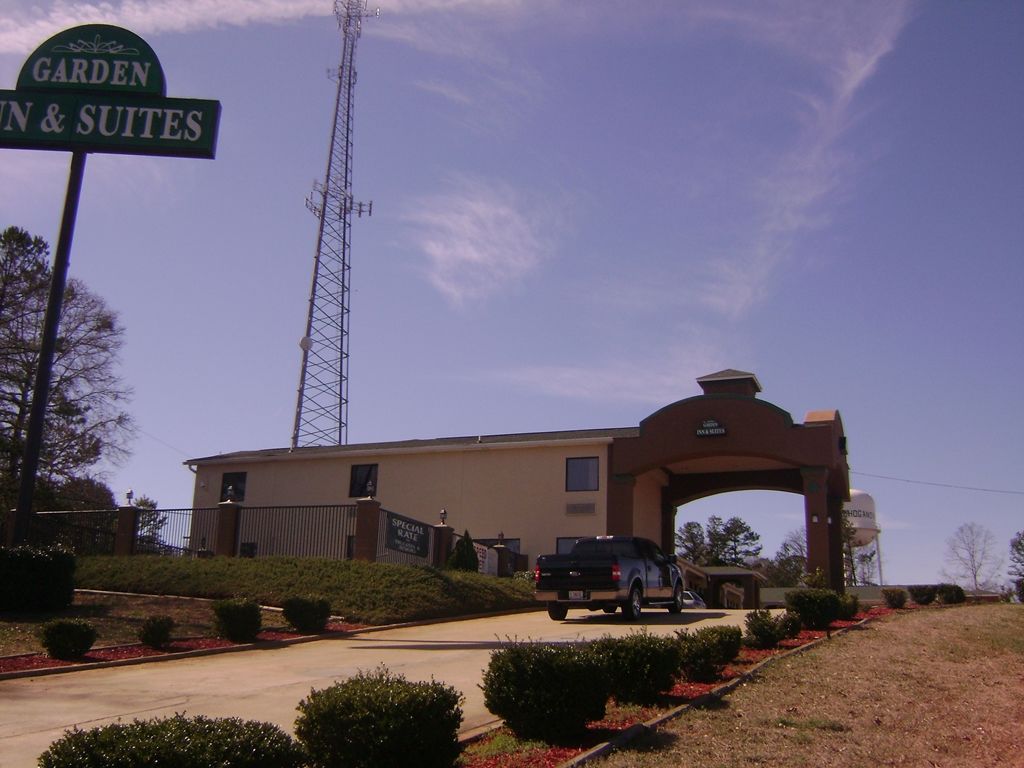 Hogansville Garden Inn & Suites מראה חיצוני תמונה